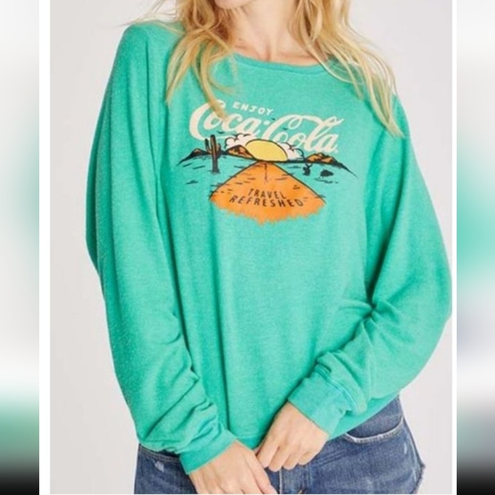 Wildfox x Coca Cola Travel Refreshed Graphic Sweatshirt XL Green Oversized